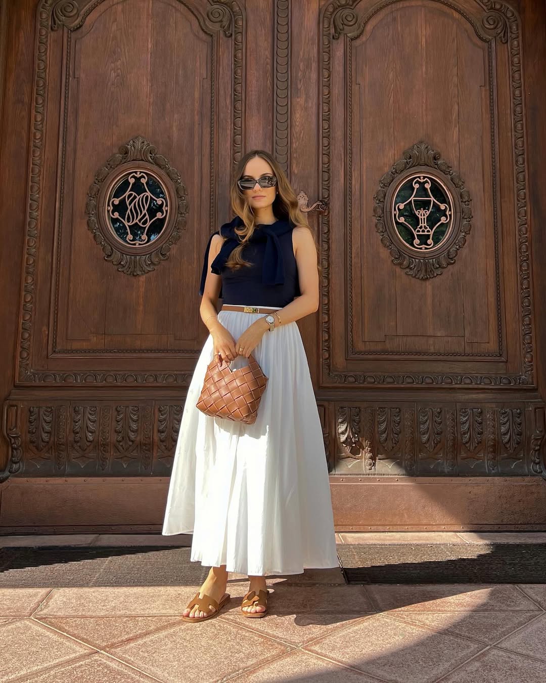 Stylish Navy‍ Top with Flowing White ‌Skirt