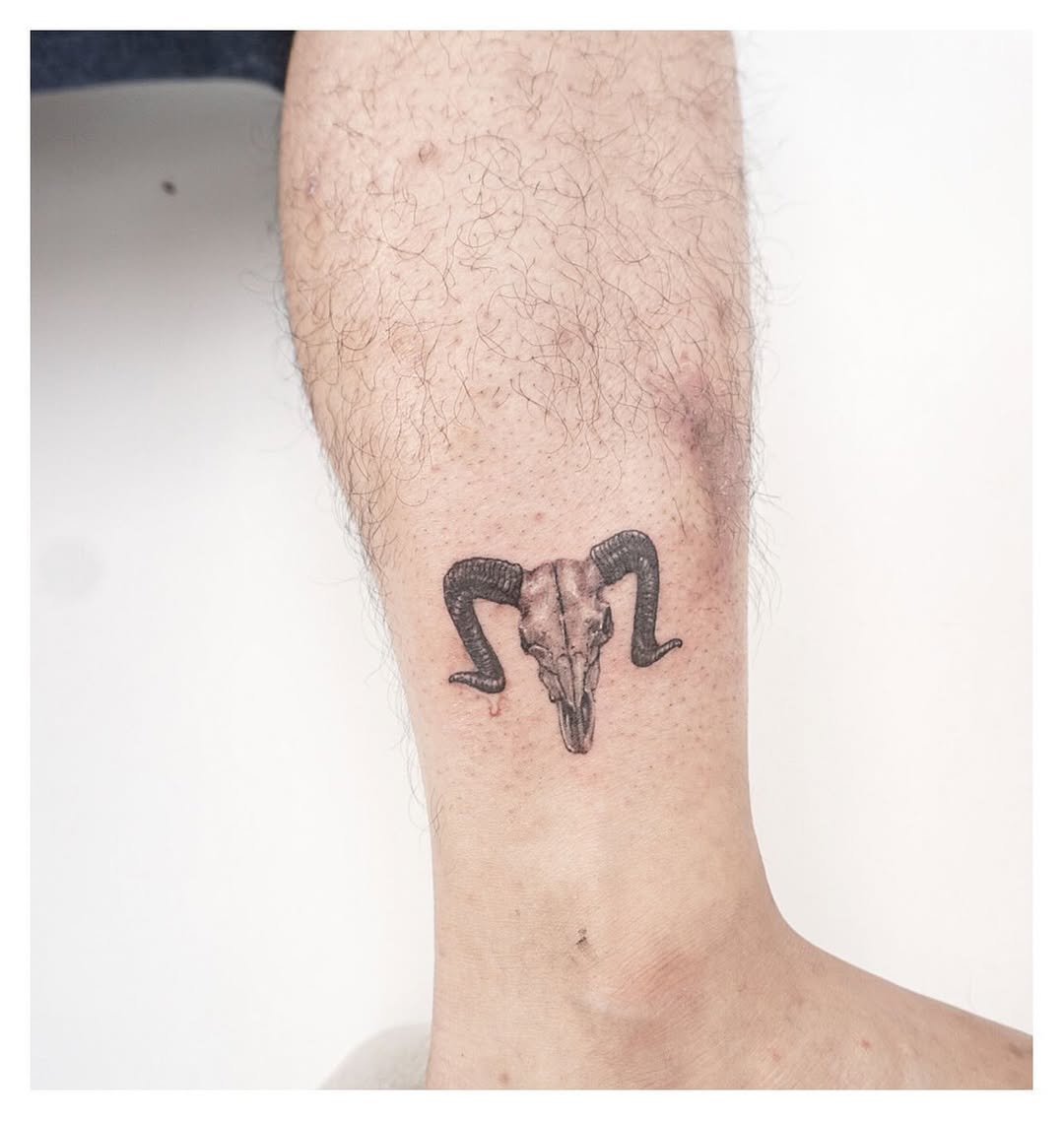 Intricate Capricorn Ram Skull Tattoo design