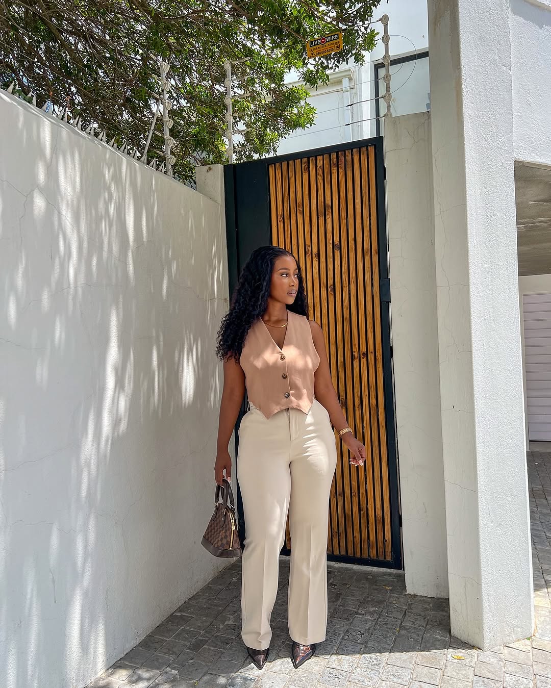 Chic Flare Pants Outfit for Effortless style