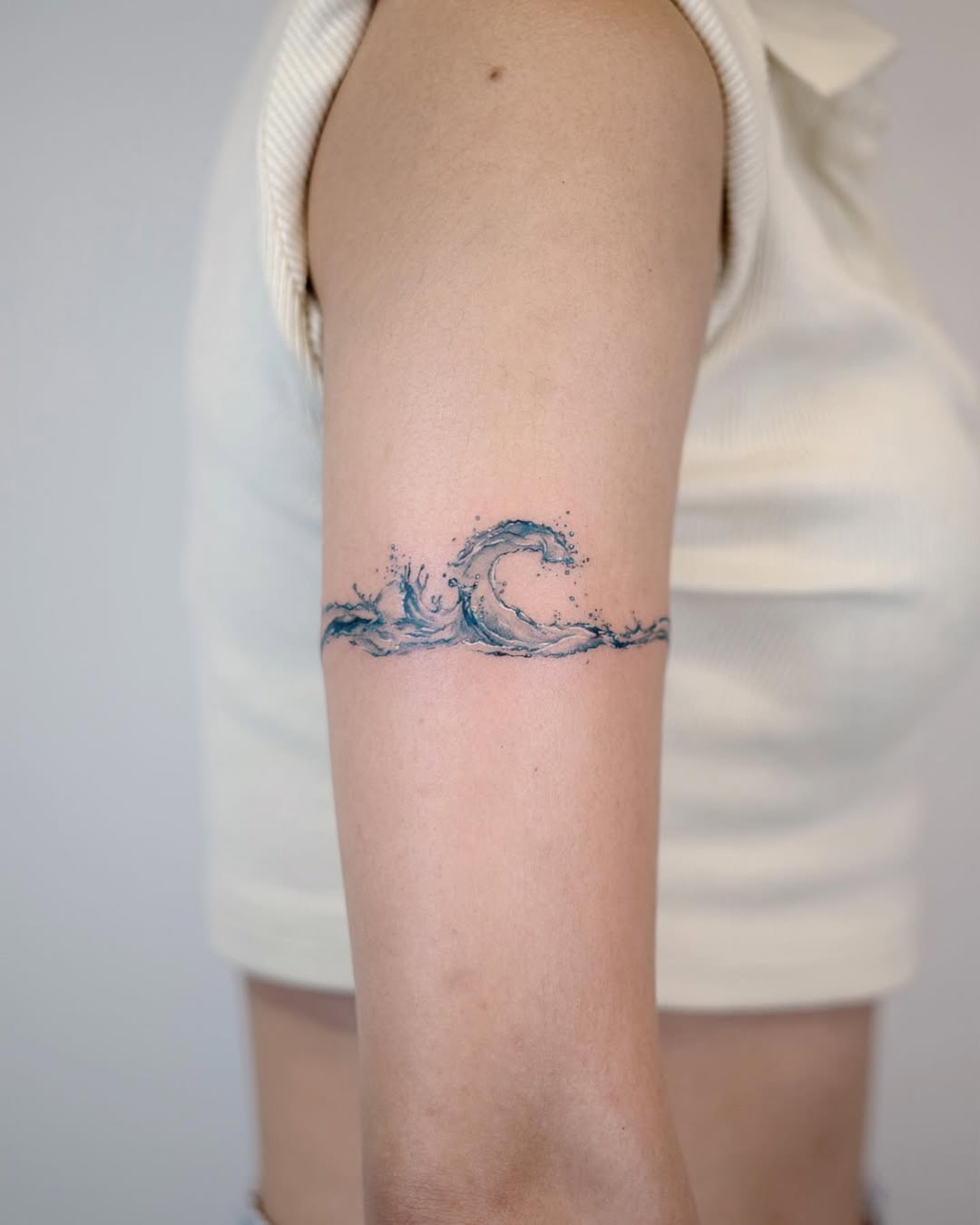 Elegant Wave âTattoo