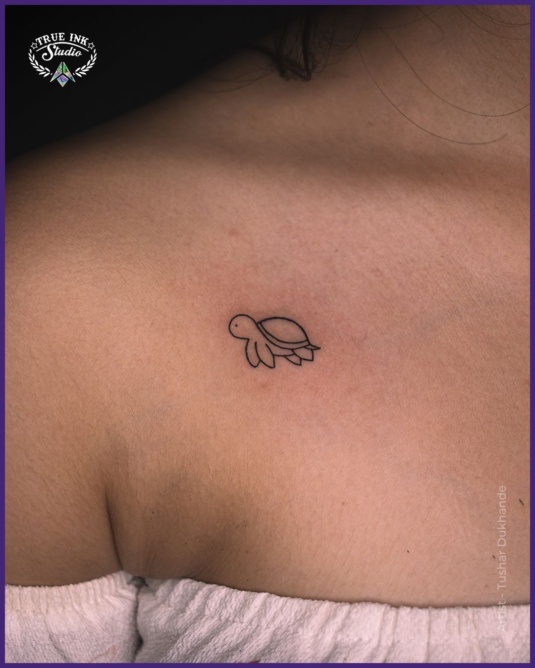 Charming minimalist Turtle Tattoo Design
