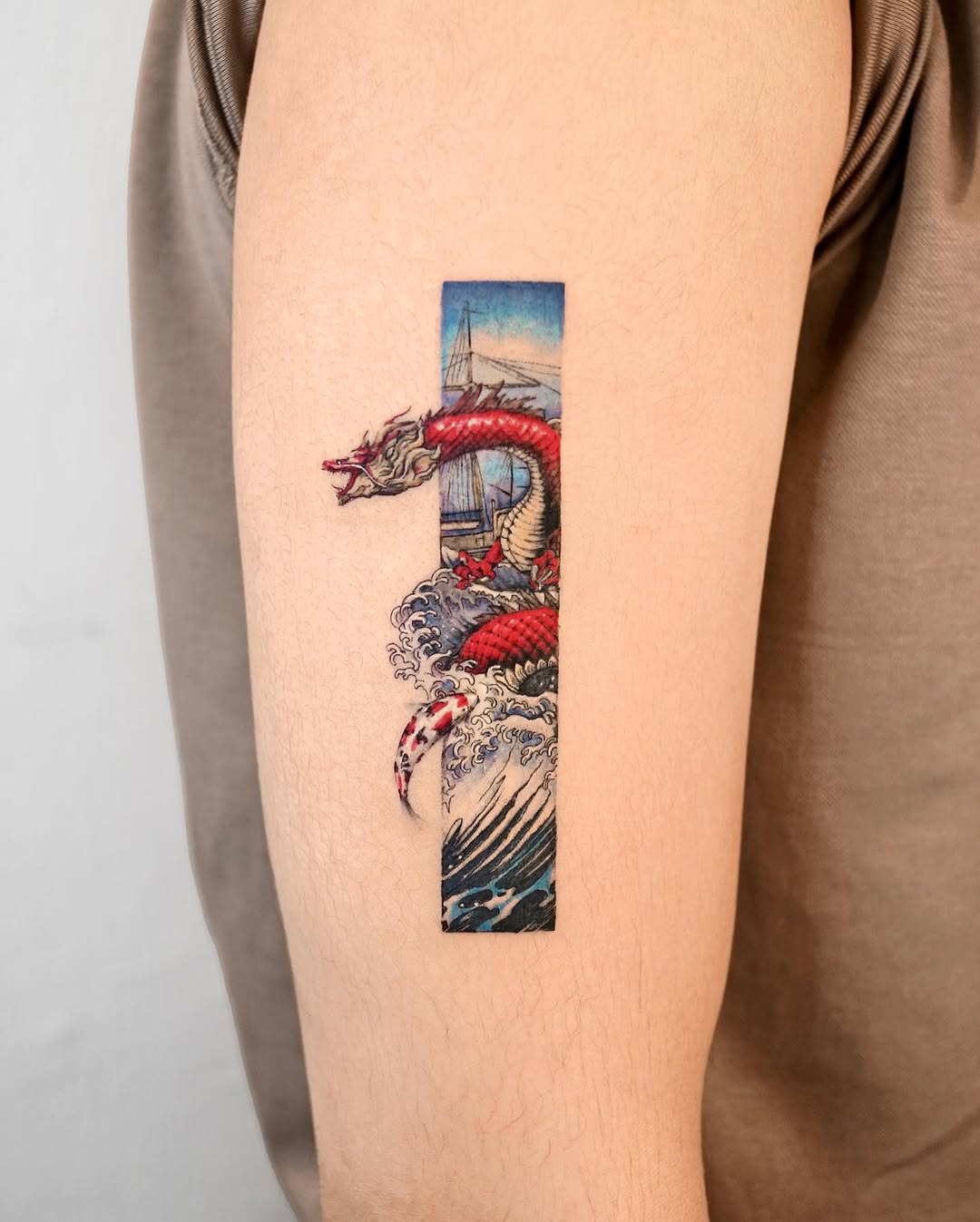 Stunning wave âTattoo