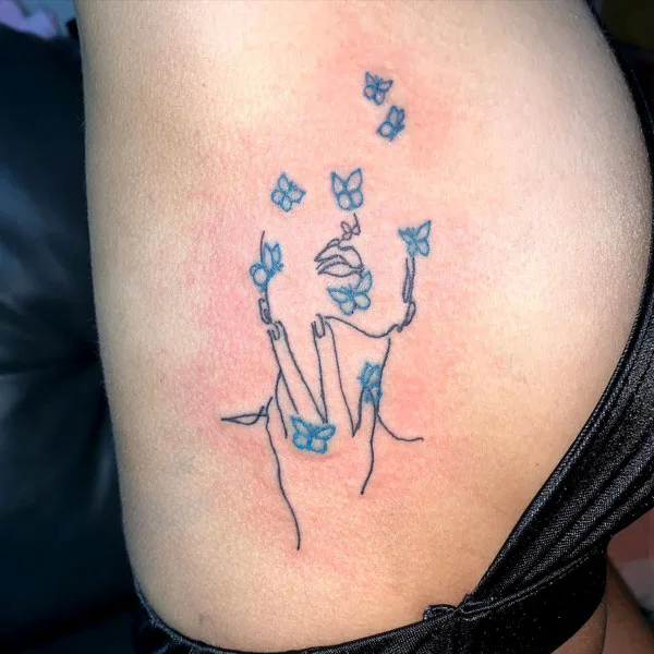Abstract side boob tattoo