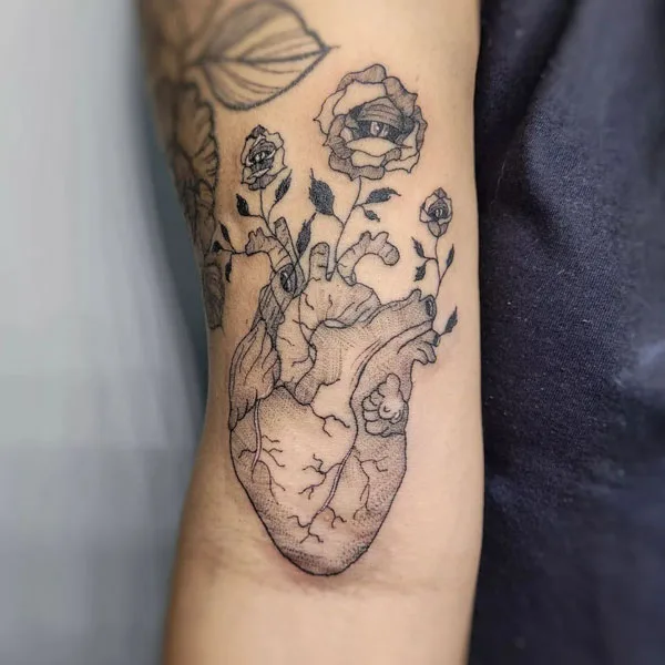 Anatomical heart tattoo 68