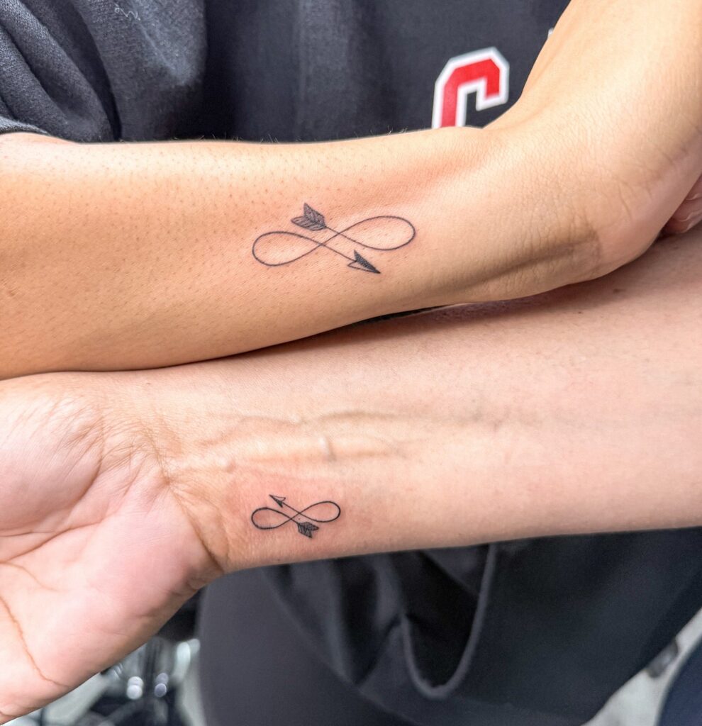 Best mother and daughter infinity tattoo ideas for an unbreakable bond