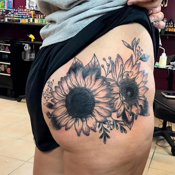 Butt tattoo 292