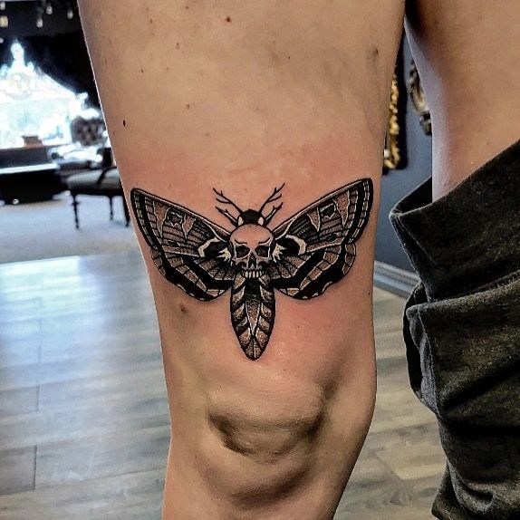 Death Moth Above Knee Tattoo Design
