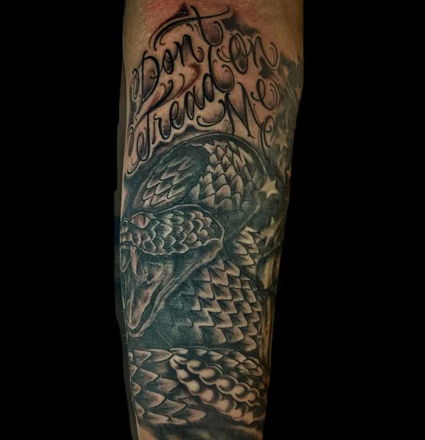 Don't tread on me tattoo 69