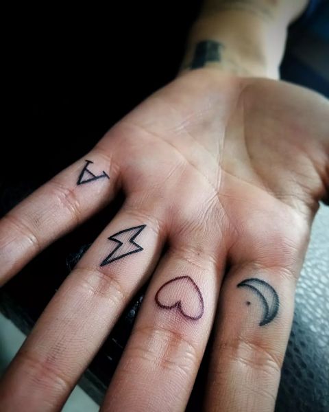 Four Finger Love Heart Tattoo Ideas