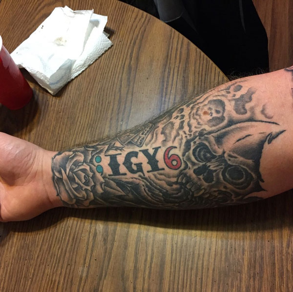 IGY6 Skull Tattoo