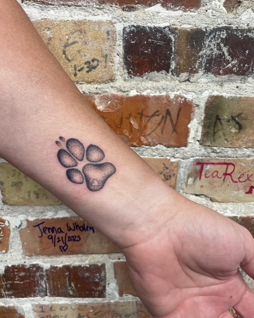 Illustrative Dog Paw with Black and Grey Shading on the Wrist: Paw Print Portrait