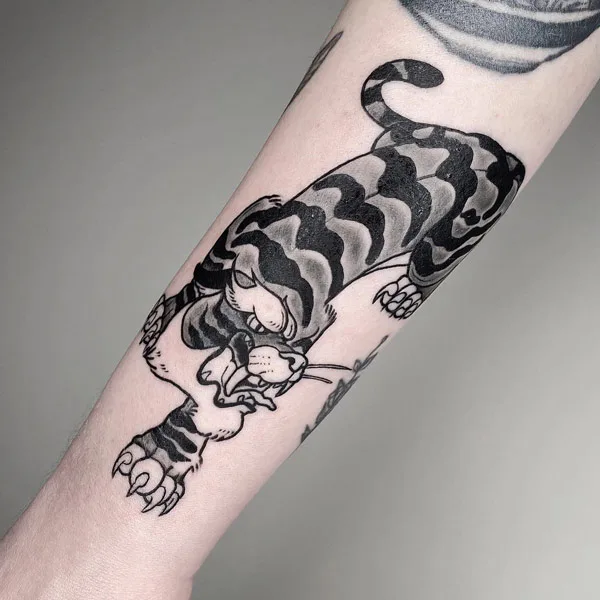Japanese tiger tattoo black and grey
