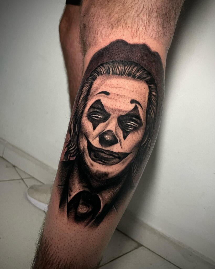 Joker Tattoo on Legs Male: Artful Leg Tattoo Ideas with Character
