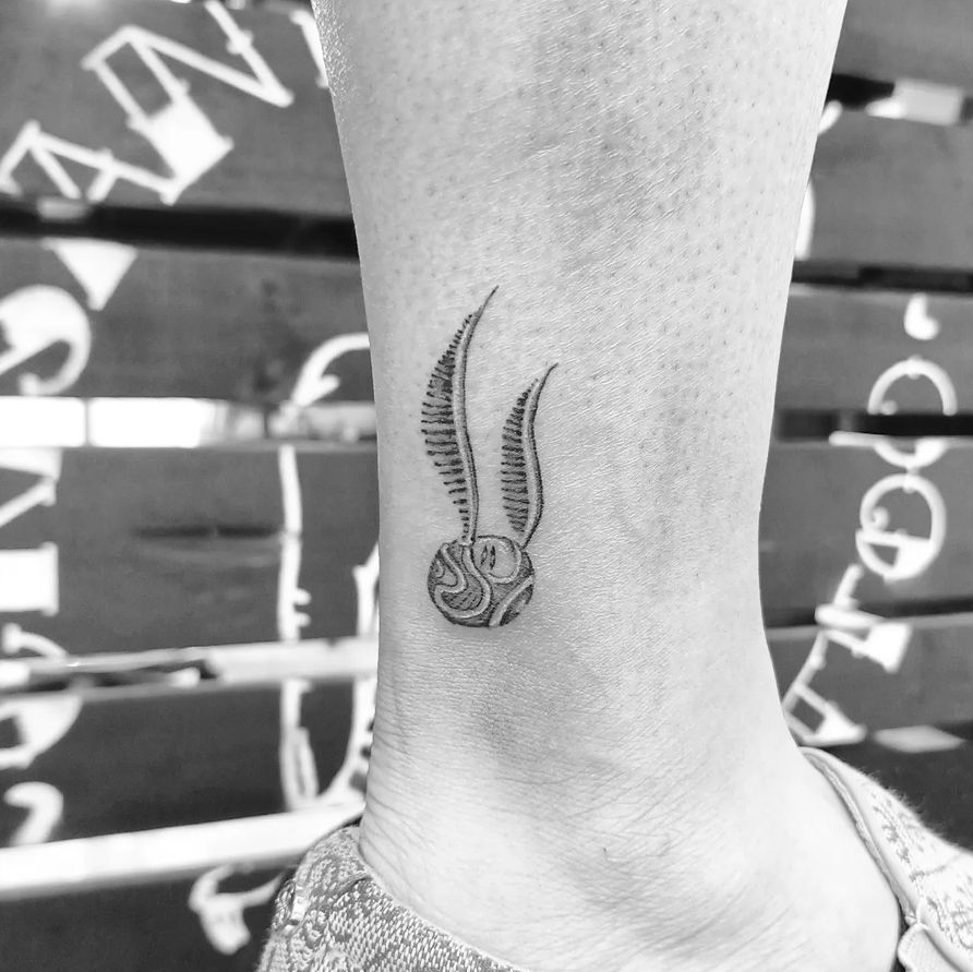 Mini B&W Golden Snitch