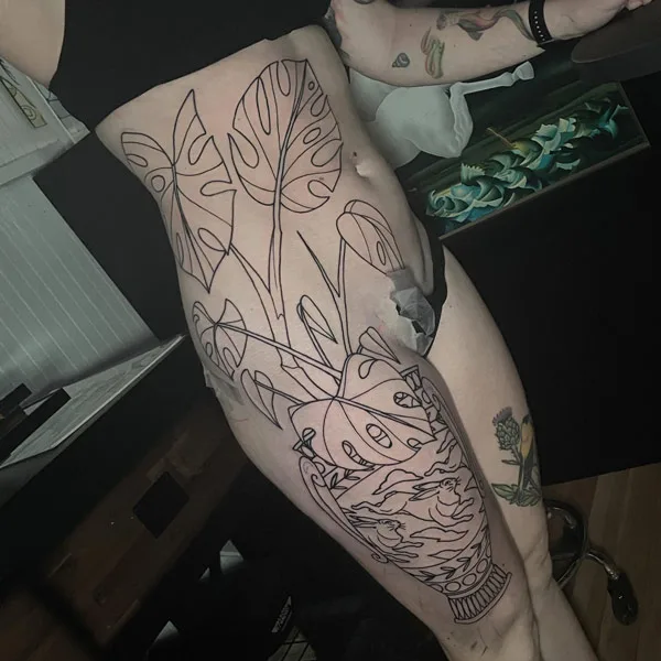 Monstera tattoo 38