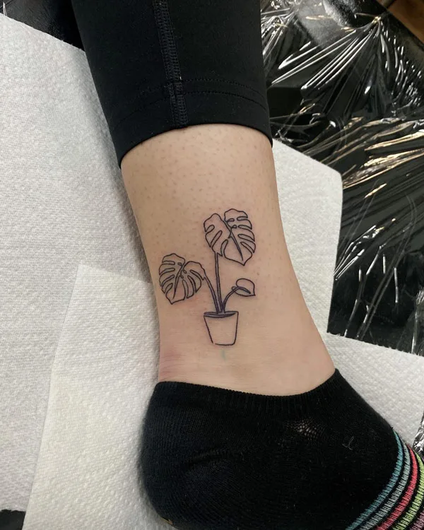 Monstera tattoo 43