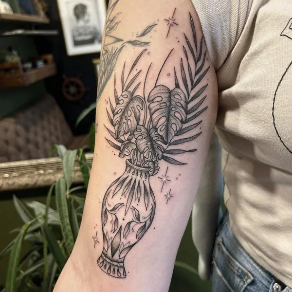 Monstera tattoo 60
