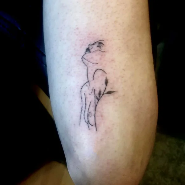 Naked women tattoo 3