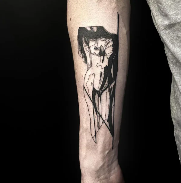 Naked women tattoo 41