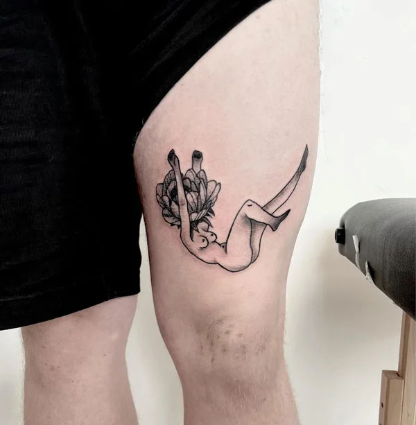 Naked women tattoo 46