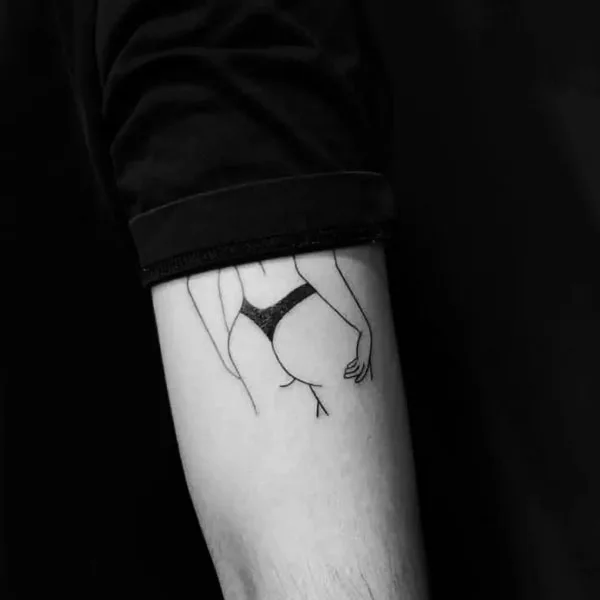 Naked women tattoo 48