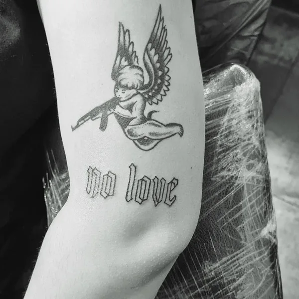 No love tattoo 23