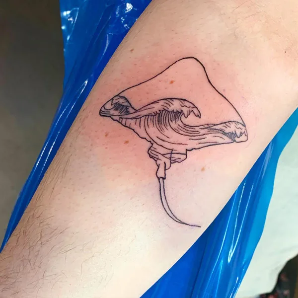 Ocean wave tattoo 47
