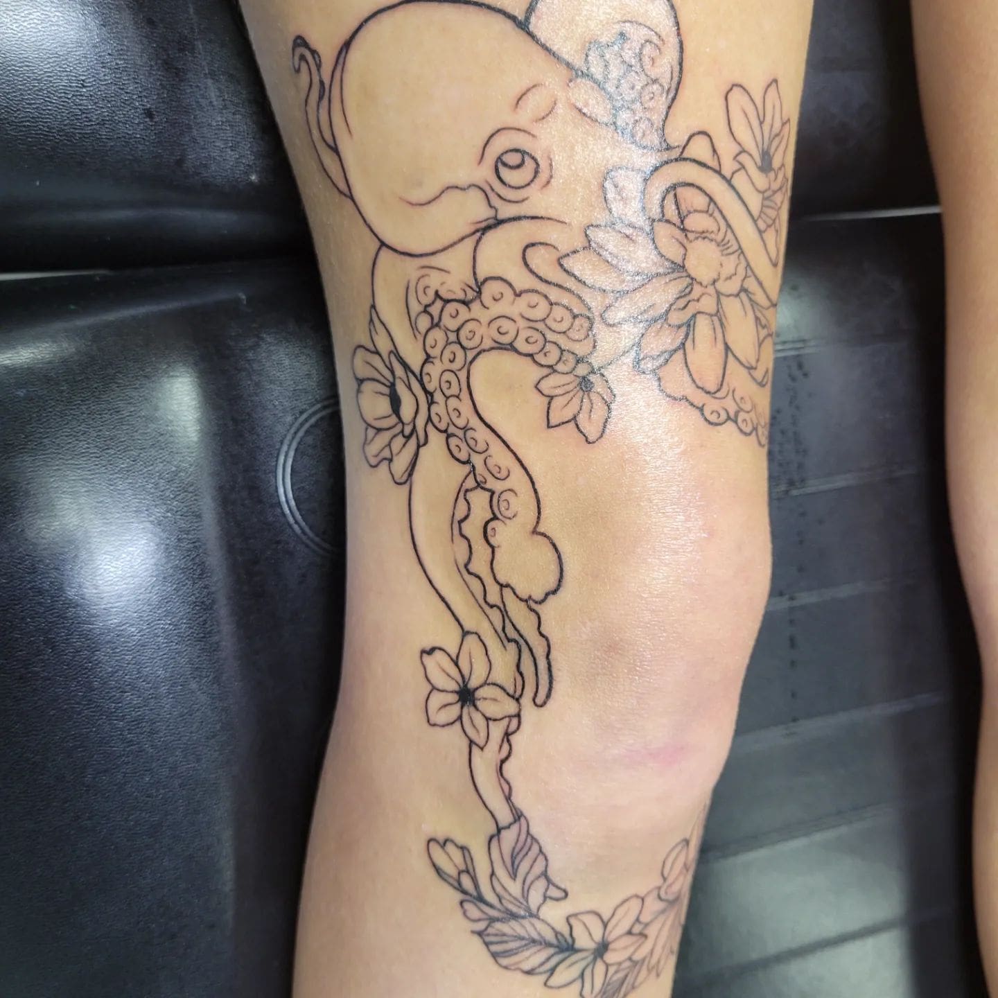 Octa Floral Design For Above Knee Tattoo