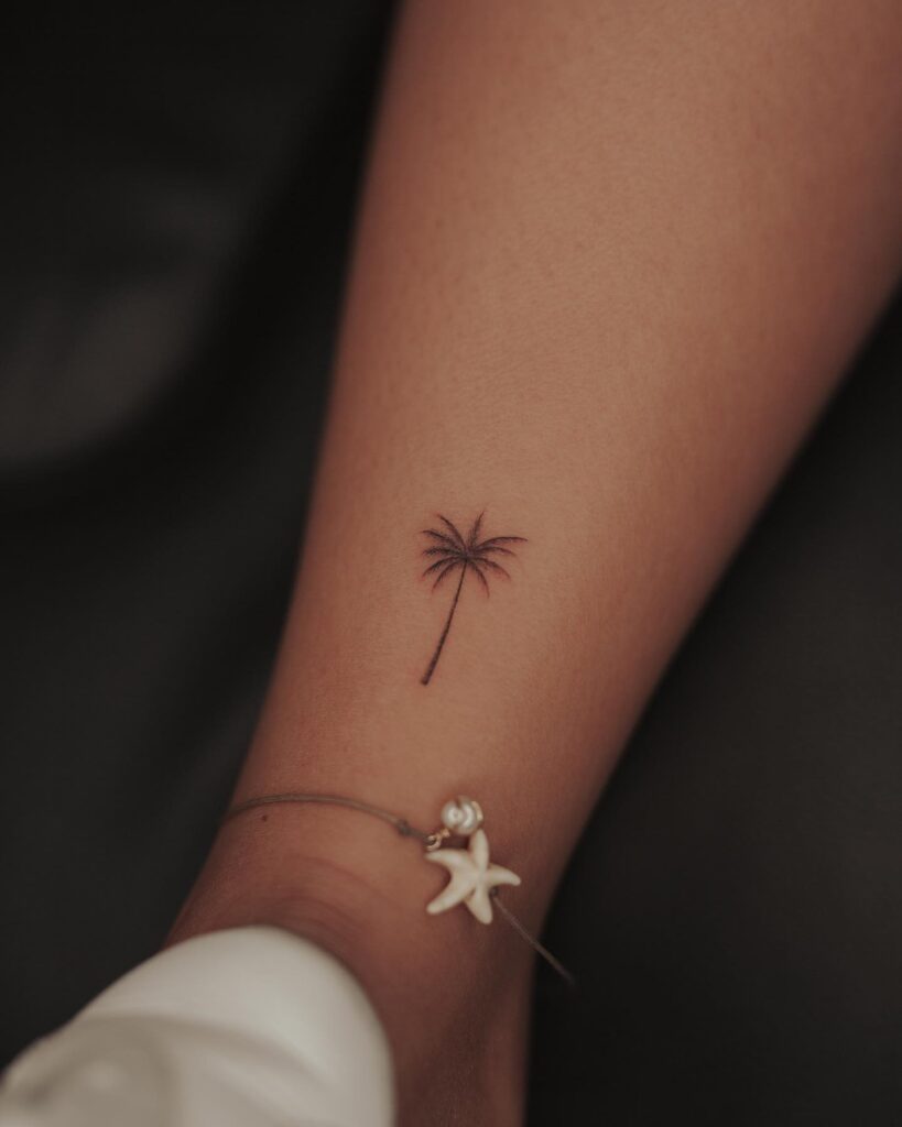 Palmerita tattoo on the back of the ankle: A very cute and tropical touch