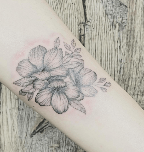 Partially Shaded Flowery Simple Tattoo Designs for Girls on Hand