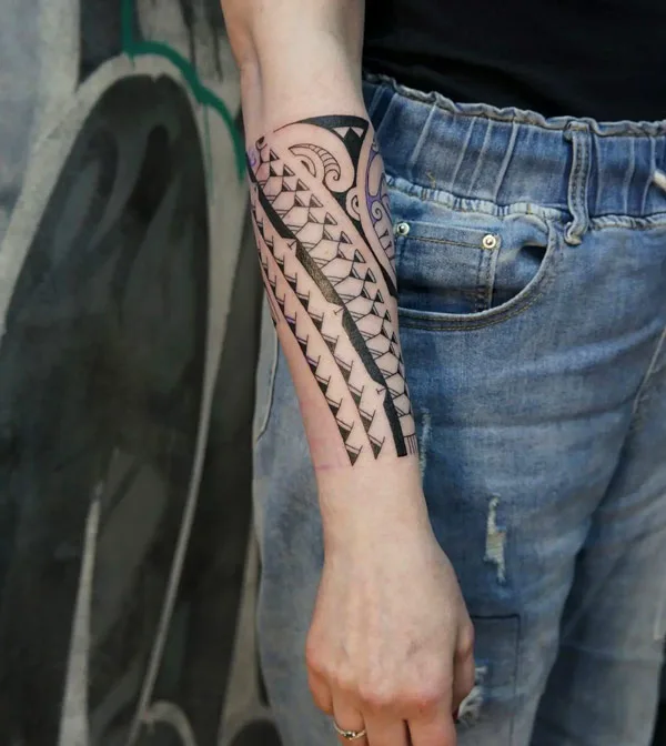 Polynesian Forearm Tattoo 1