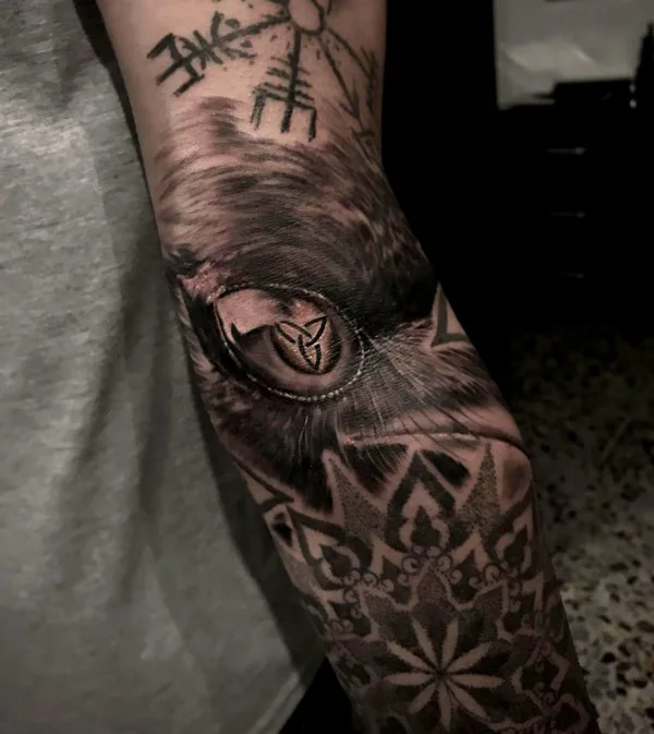 Raven Eye Tattoo