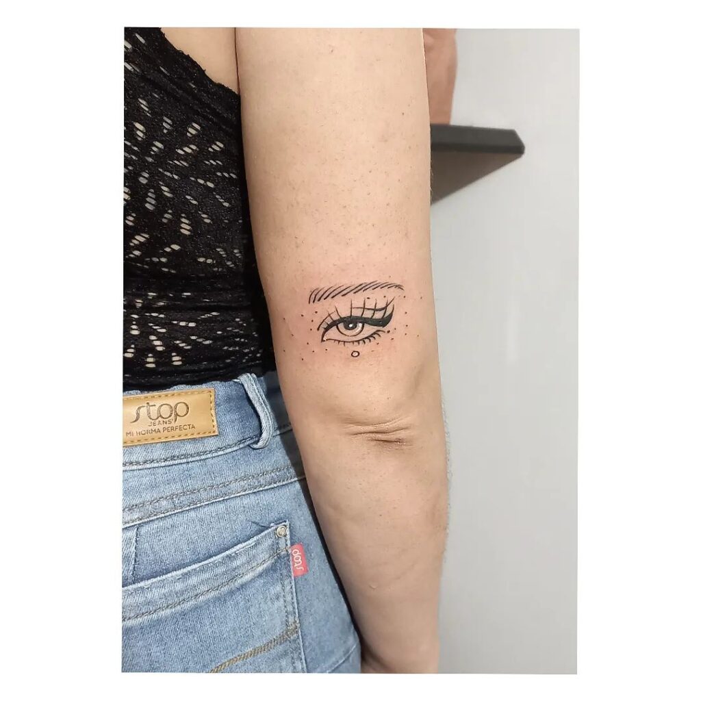 Realistic Eye Tattoo Design For Female