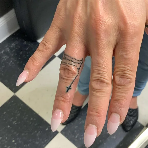 Rosary Finger Tattoo 1