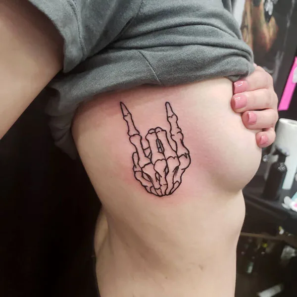 Side boob tattoo 100