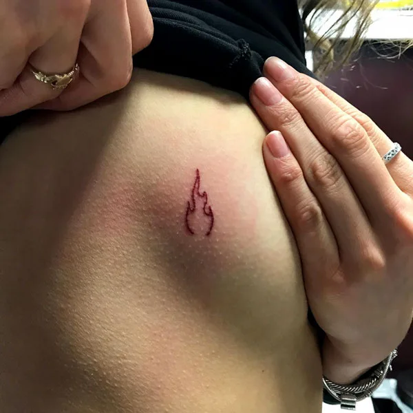 Side boob tattoo 102