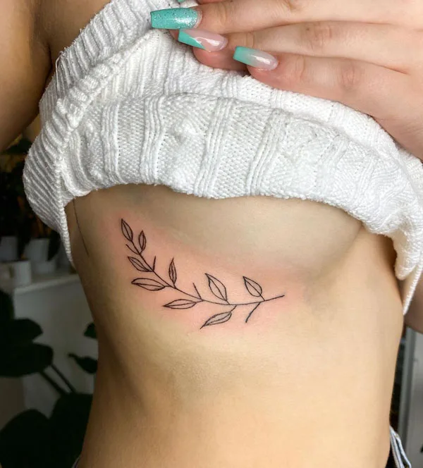 Side boob tattoo 34