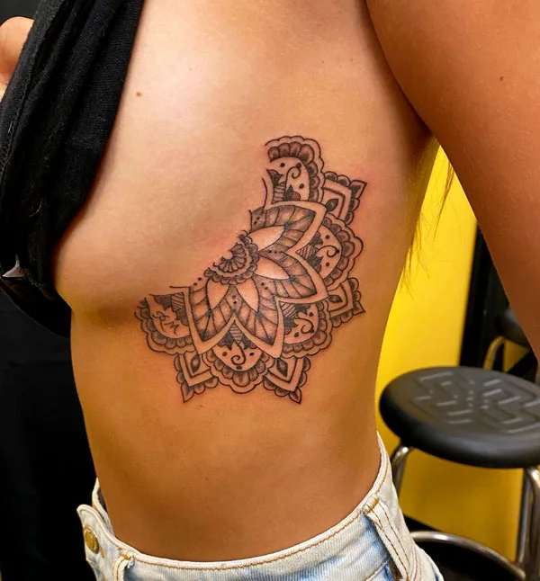 Side boob tattoo 40