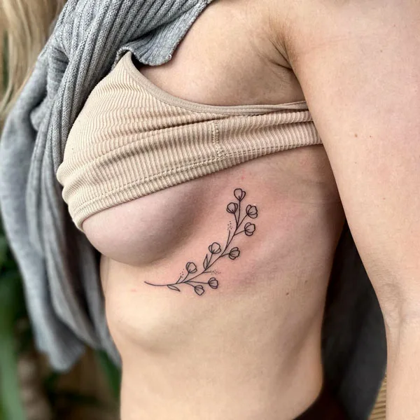 Side boob tattoo 48