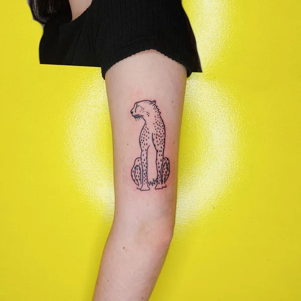 Simple cheetah tattoo