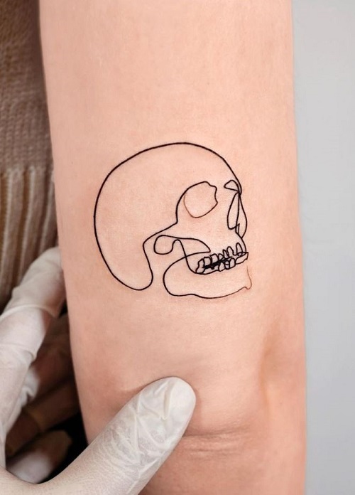 Latest Single-Line Tattoos 4