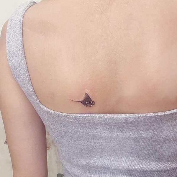 Small Stingray Tattoo 1