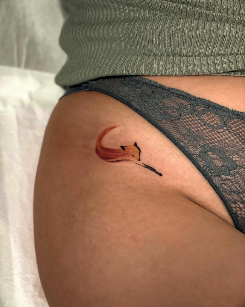 Small Fox Tattoo Running with Cartoon Style, Lineart Beauty: Colorful Whimsy