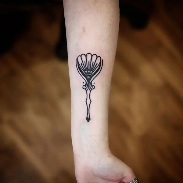 Traditional Leaf Tattoo 2