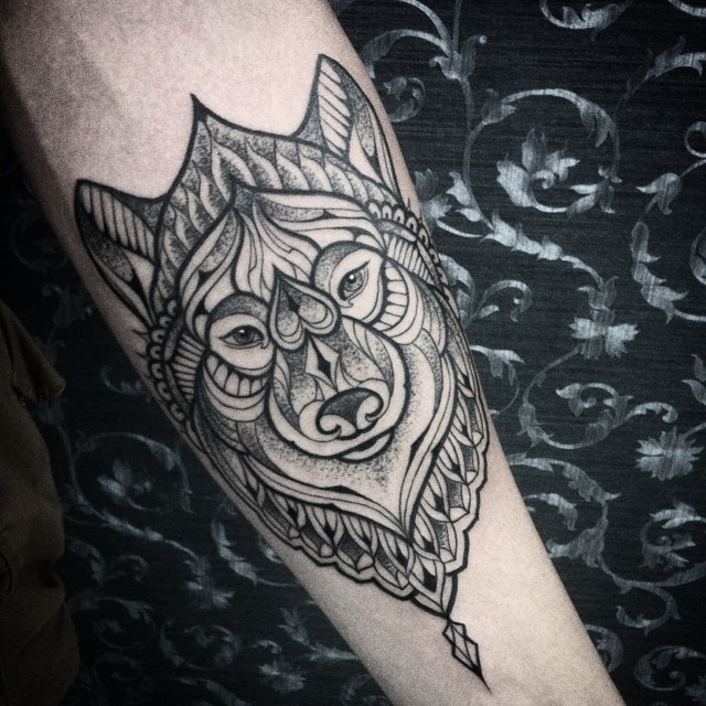 Tribal Wolf Forearm Design for Tattoo