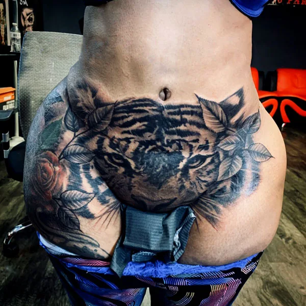 Tummy tuck scar tattoo 61