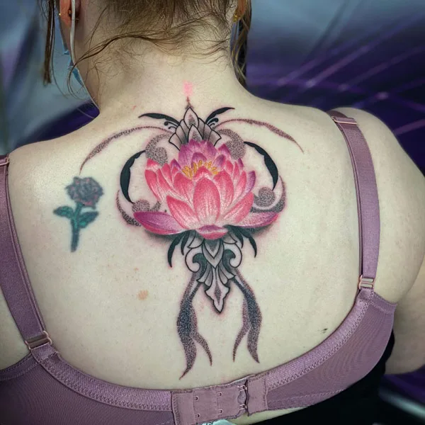 Water lily tattoo 28