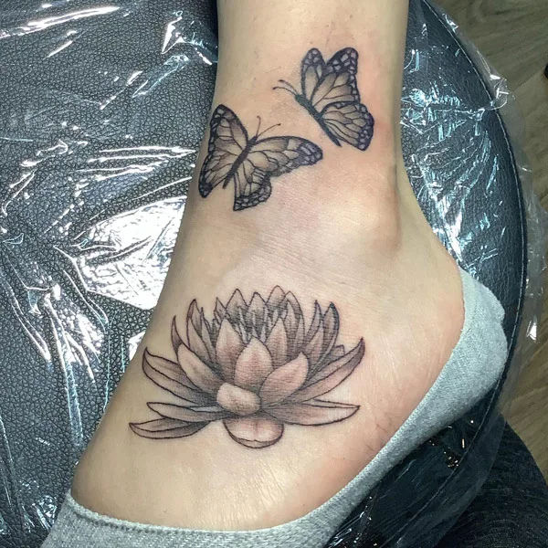 Water lily tattoo 53