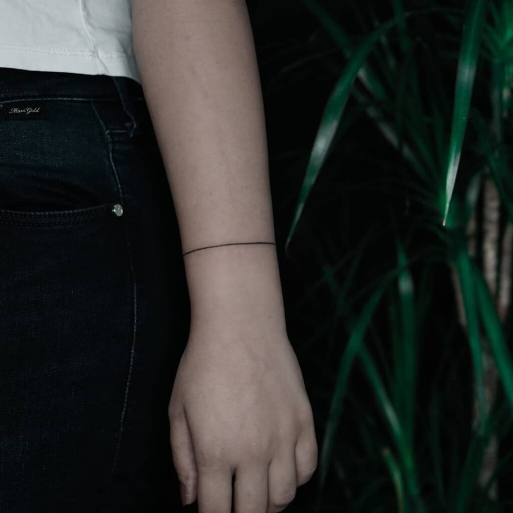 Wrist accessory black line bracelet tattoo for women