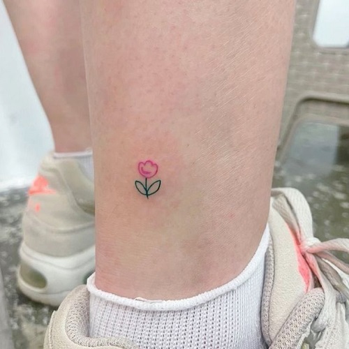Tiny Flower Tattoos 3